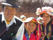 Pérou famille Lac titicaca
